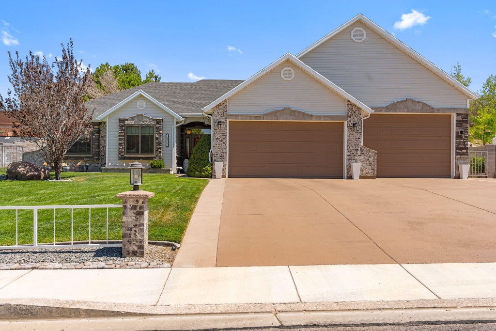 Photo of 5192 N Juniper Ridge RD, Enoch, UT 84721 (MLS # 117502)