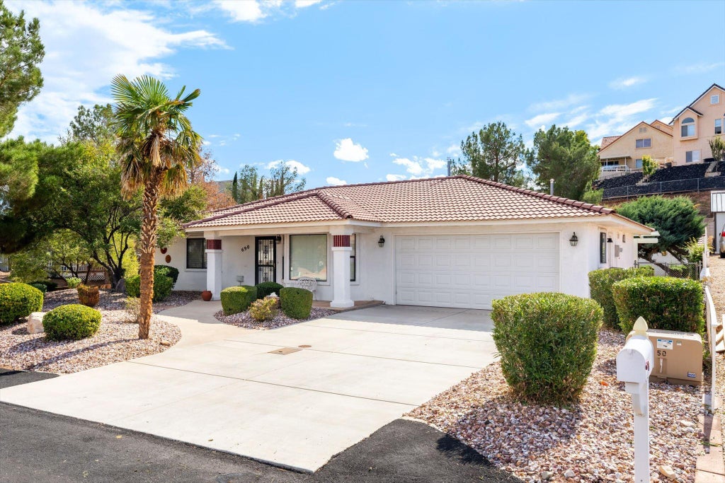 Photo of 690 Madera Place, Saint George, UT 84790 (MLS # 118617)