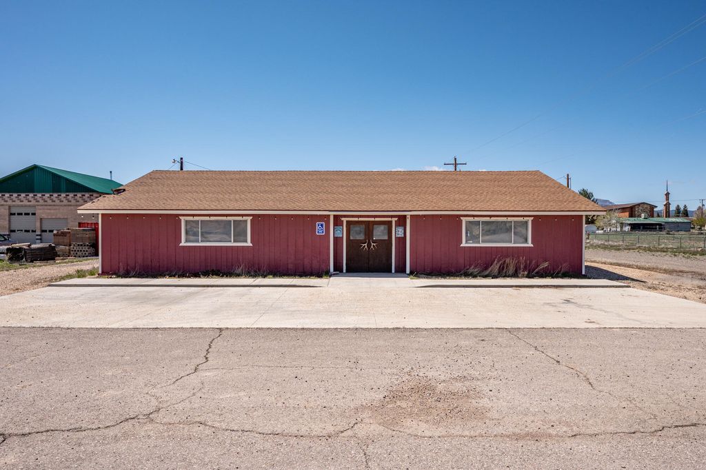 Photo of 608 S Main Street St, Panguitch, UT 84759 (MLS # 115850)