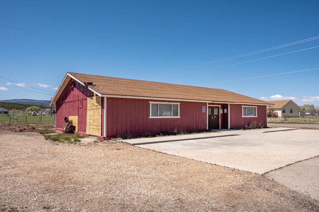 Photo of 608 S Main Street St, Panguitch, UT 84759 (MLS # 115850)