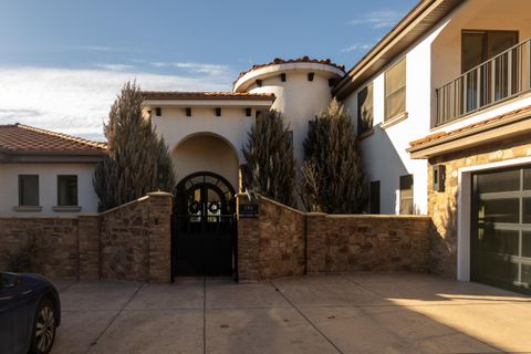 Photo of 617 S Cove Dr #1, Cedar City, UT 84720 (MLS # 114878)