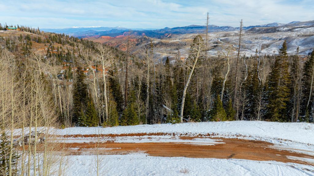 Photo of 438 N Holyoak CIR, Brian Head, UT 84719 (MLS # 113957)