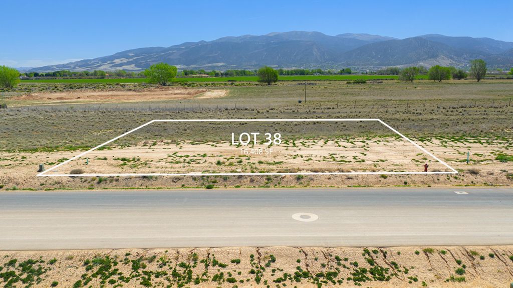 Photo of 2568 N Chelsey Parkway, Cedar City, UT 84721 (MLS # 116186)
