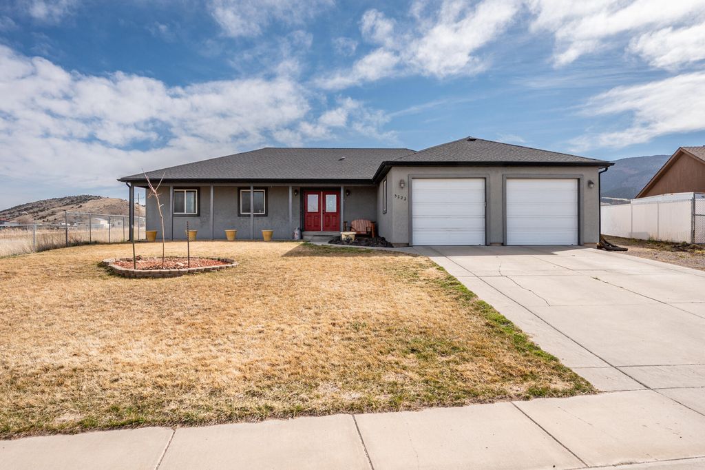Photo of 5222 N Tomahawk DR, Enoch, UT 84721 (MLS # 115232)