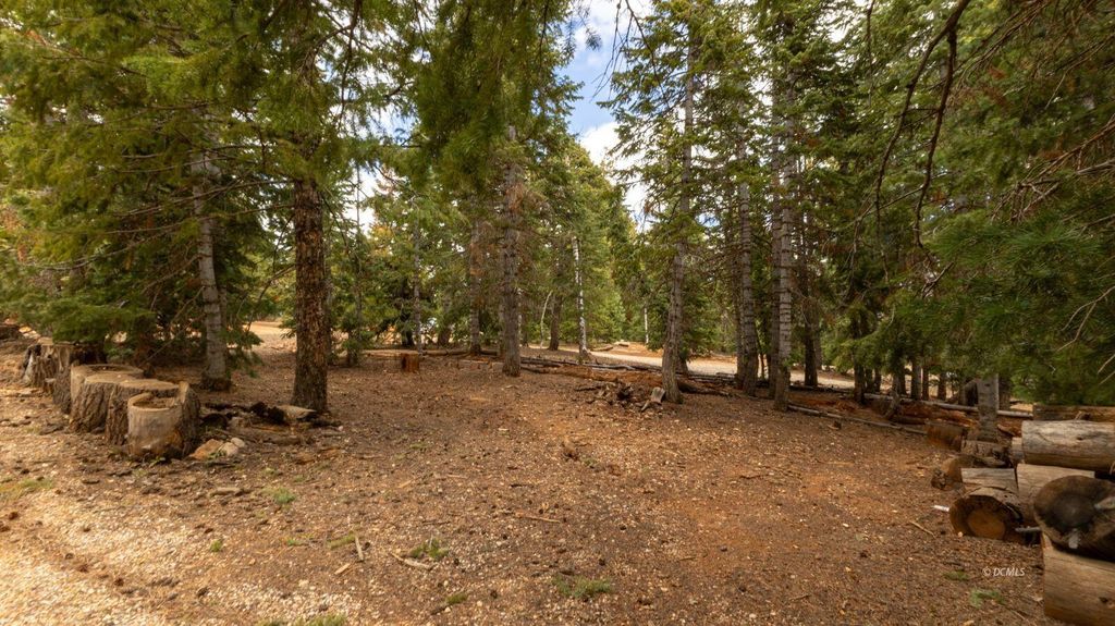 Photo of 4290 N Cedar Mountain DR, Duck Creek Village, UT 84762 (MLS # 115567)