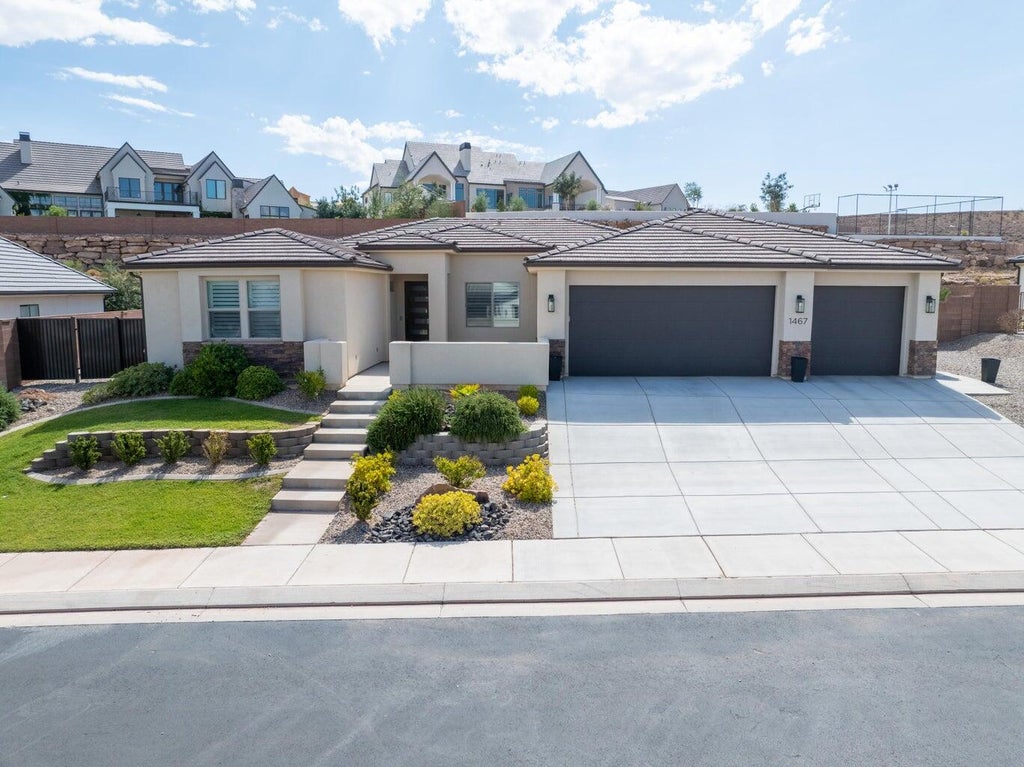 Photo of 1467 W 2130 S, Saint George, UT 84770 (MLS # 117856)