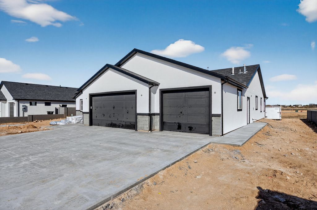 Photo of 3868 W 925 N St, Cedar City, UT 84721 (MLS # 114641)