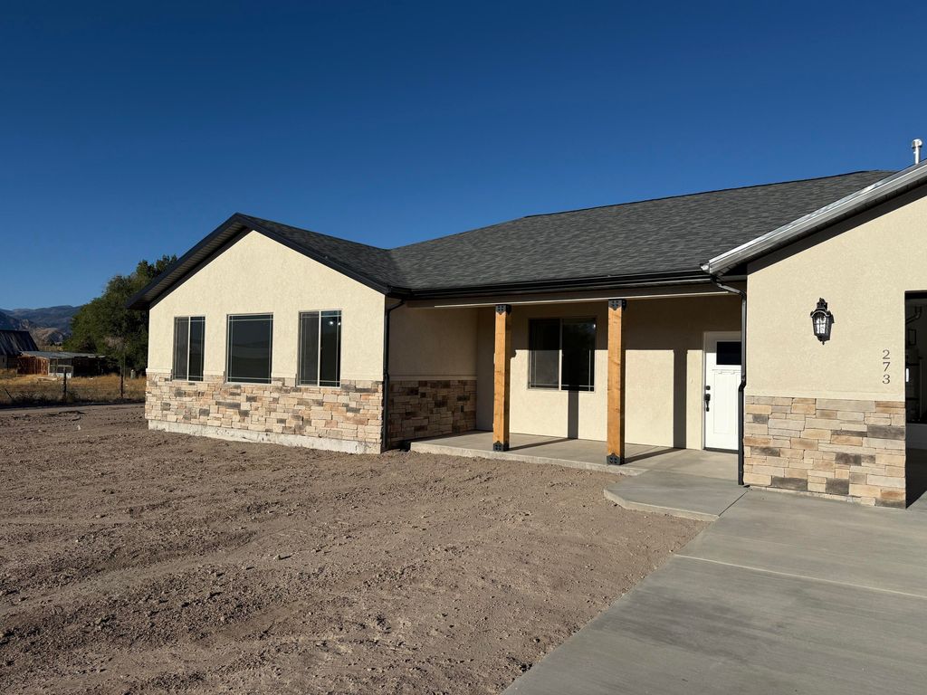 Photo of 273 N 100 W, Joseph, UT 84739 (MLS # 113144)
