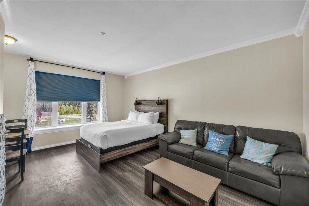 Photo of 223 Hunter Ridge Dr #b123, Brian Head, UT 84719 (MLS # 114550)