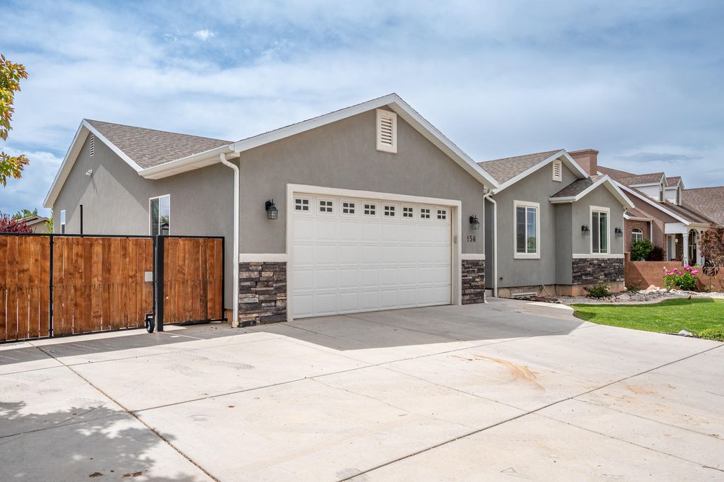 Photo of 156 S 4050 W, Cedar City, UT 84720 (MLS # 113509)