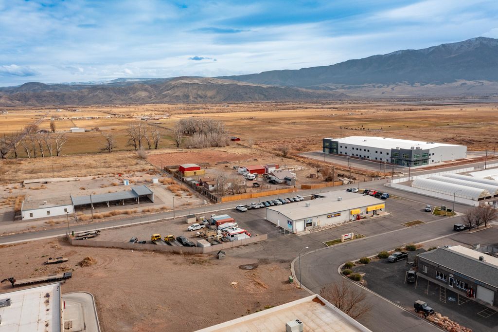 Photo of 1075 S 75 E, Richfield, UT 84701 (MLS # 113996)