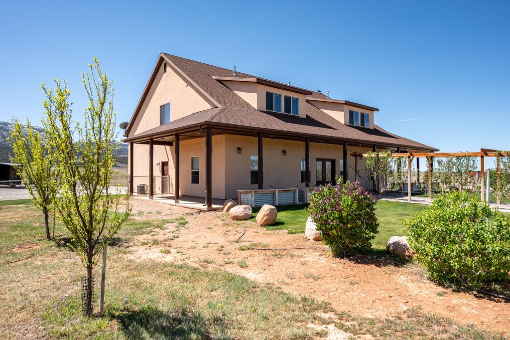 Photo of 2379 W 200 S, Parowan, UT 84761 (MLS # 115753)