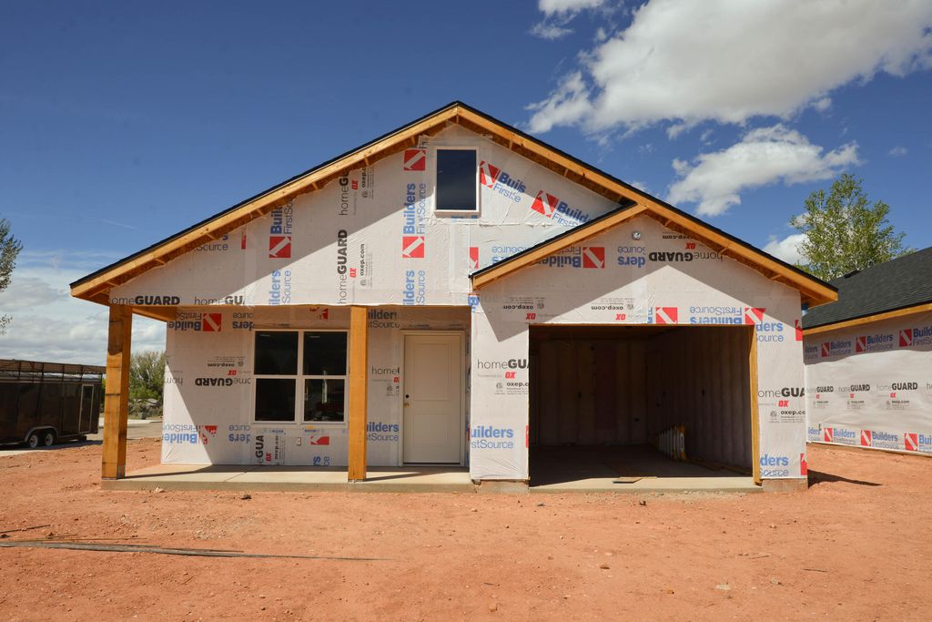 Photo of 760 W 60 N, Parowan, UT 84761 (MLS # 115339)