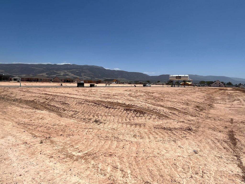 Photo of 5183 N 75 E, Enoch, UT 84721 (MLS # 116354)