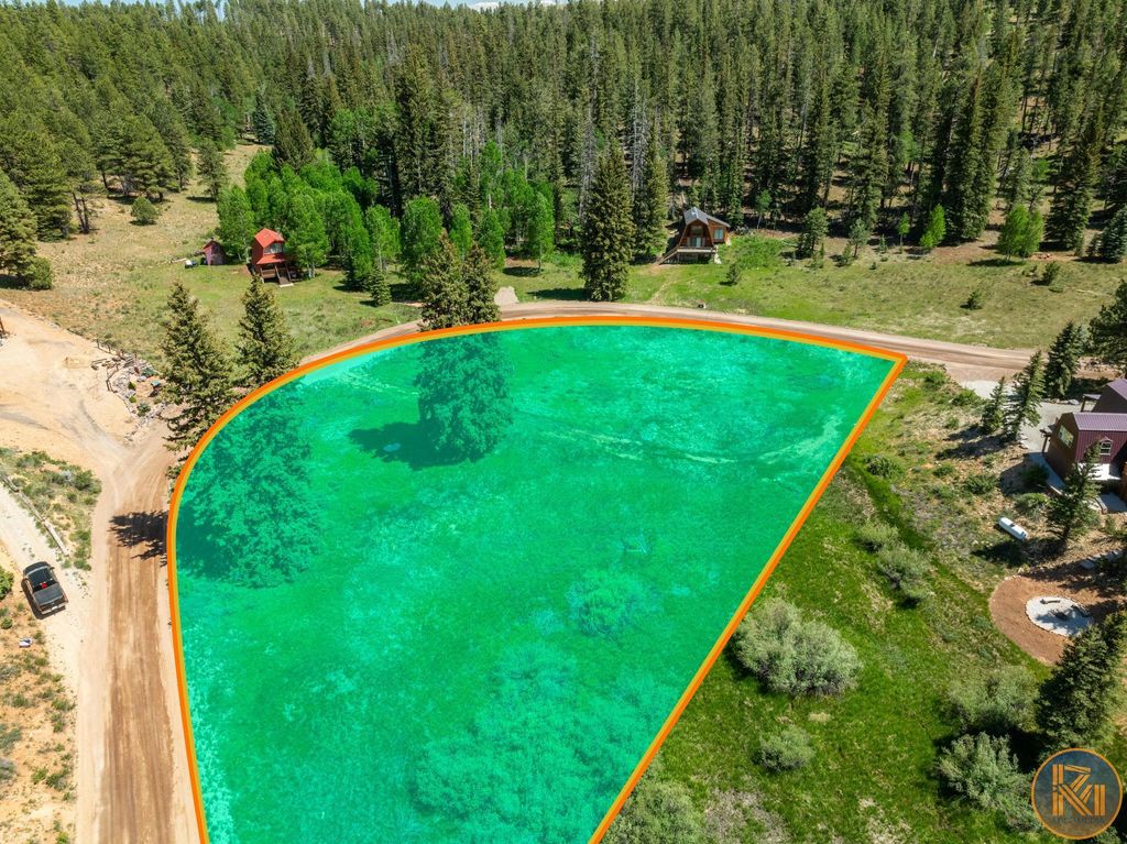 Photo of 4565 N Apollo Trail, Duck Creek Village, UT 84762 (MLS # 115636)