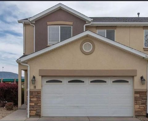 Photo of 173 E Fiddlers Canyon RD #11, Cedar City, UT 84721 (MLS # 114012)