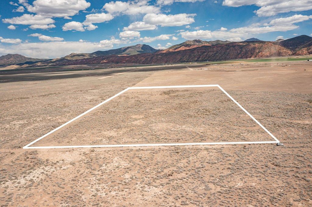 Photo of 20.60 Acres on 800 W Road #Lot 12, Parowan, UT 84761 (MLS # 115680)