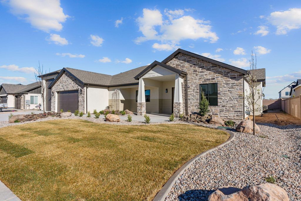 Photo of 4462 W 200 N, Cedar City, UT 84720 (MLS # 115351)