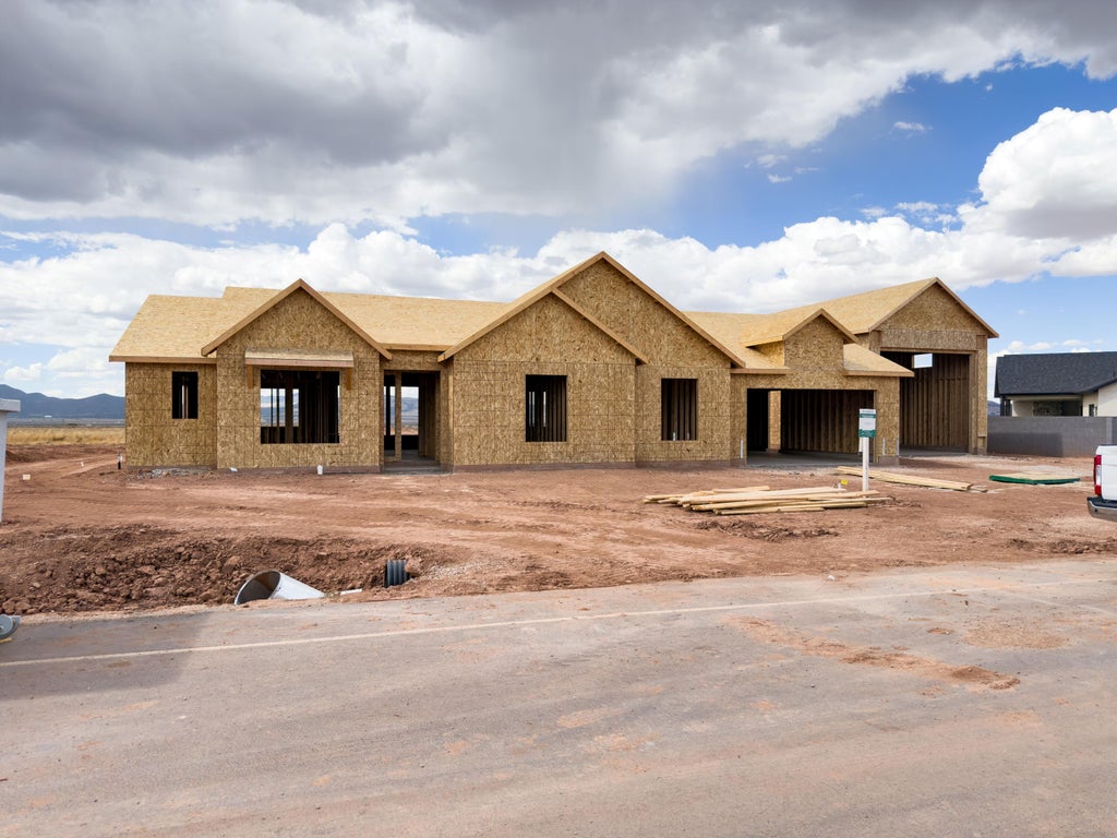 Photo of 1834 S 4525 W, Cedar City, UT 84720 (MLS # 118559)