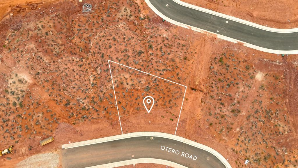 Photo of 318 E Otero RD, Washington, UT 84780 (MLS # 113241)
