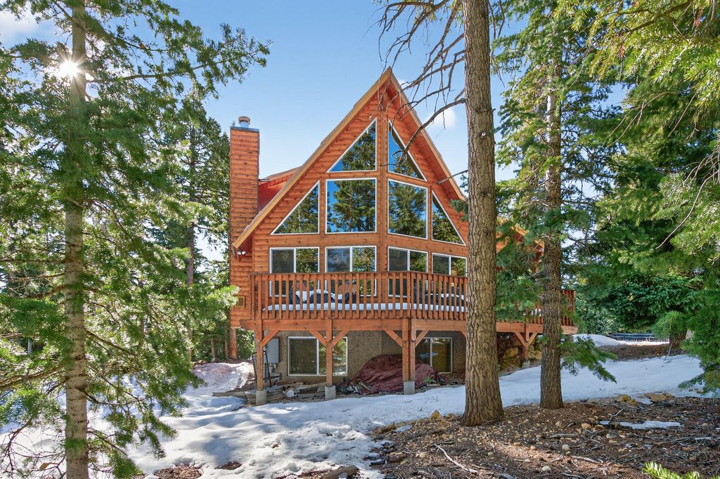 Photo of 1340 E Mossberg RD, Duck Creek Village, UT 84762 (MLS # 114156)