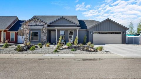 Photo of 1822 W 4700 N, Cedar City, UT 84721 (MLS # 114347)
