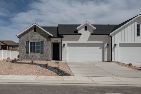 Photo of 2782 N Rosie LP #Lot 29N, Cedar City, UT 84721 (MLS # 115802)