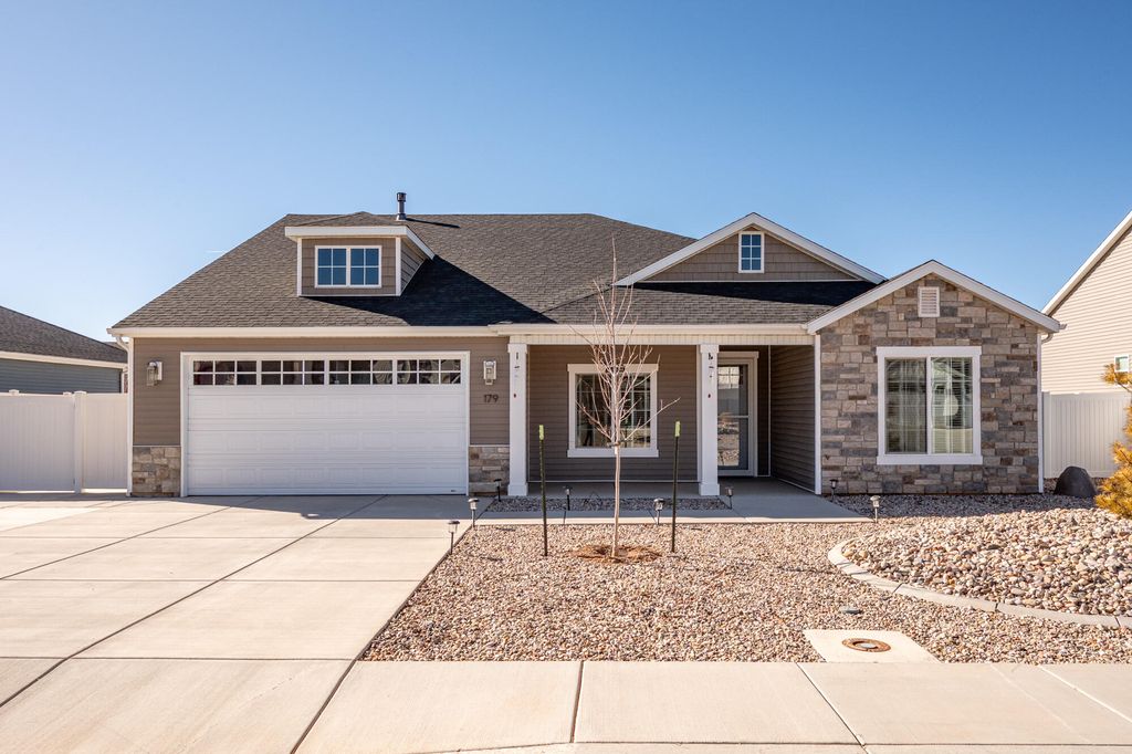 Photo of 179 N Castle DR, Cedar City, UT 84720 (MLS # 114656)
