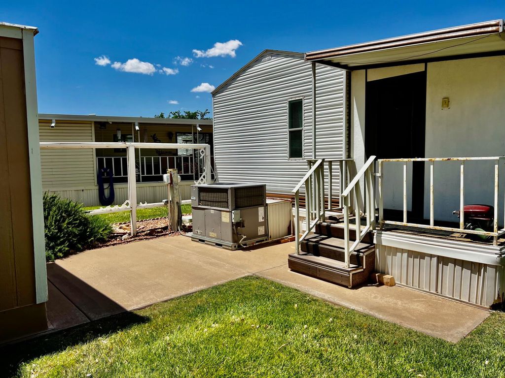 Photo of 1160 E TELEGRAPH ST #193, Washington, UT 84780 (MLS # 111367)