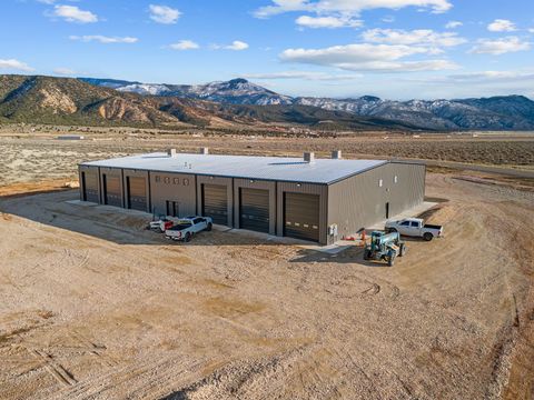 Photo of 3709 S 5650 W, Cedar City, UT 84720 (MLS # 114921)