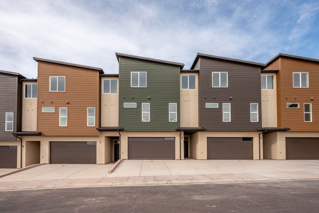 Photo of 397 E 900 N #3B, Cedar City, UT 84721 (MLS # 117925)