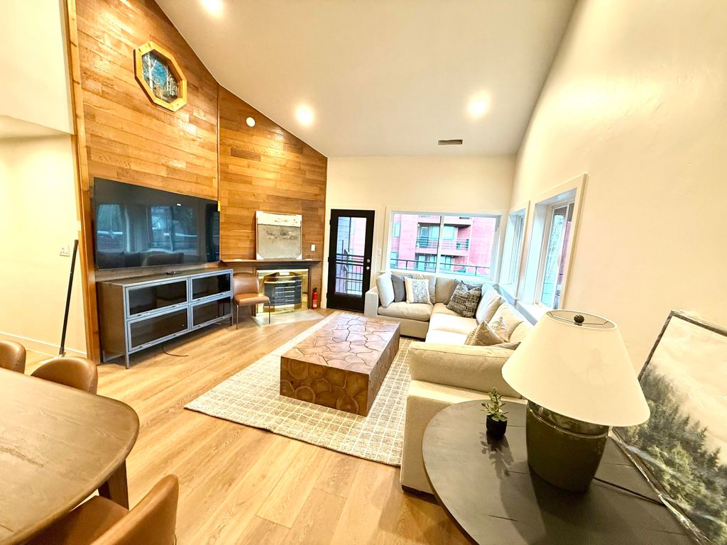 Photo of 407 S Vasels RD #30, Brian Head, UT 84719 (MLS # 111597)