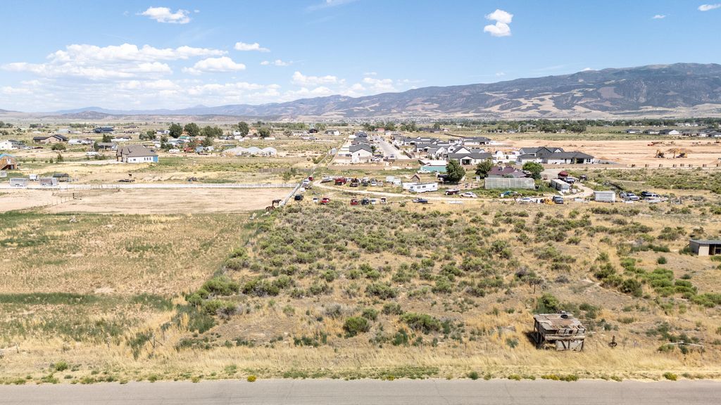 Photo of 5191 N 2700 W, Cedar City, UT 84721 (MLS # 112958)