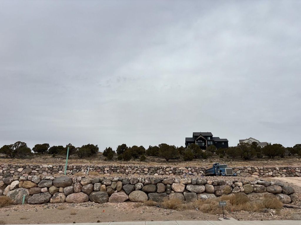 Photo of 2972 W Rock Ridge RD, Cedar City, UT 84720 (MLS # 115185)