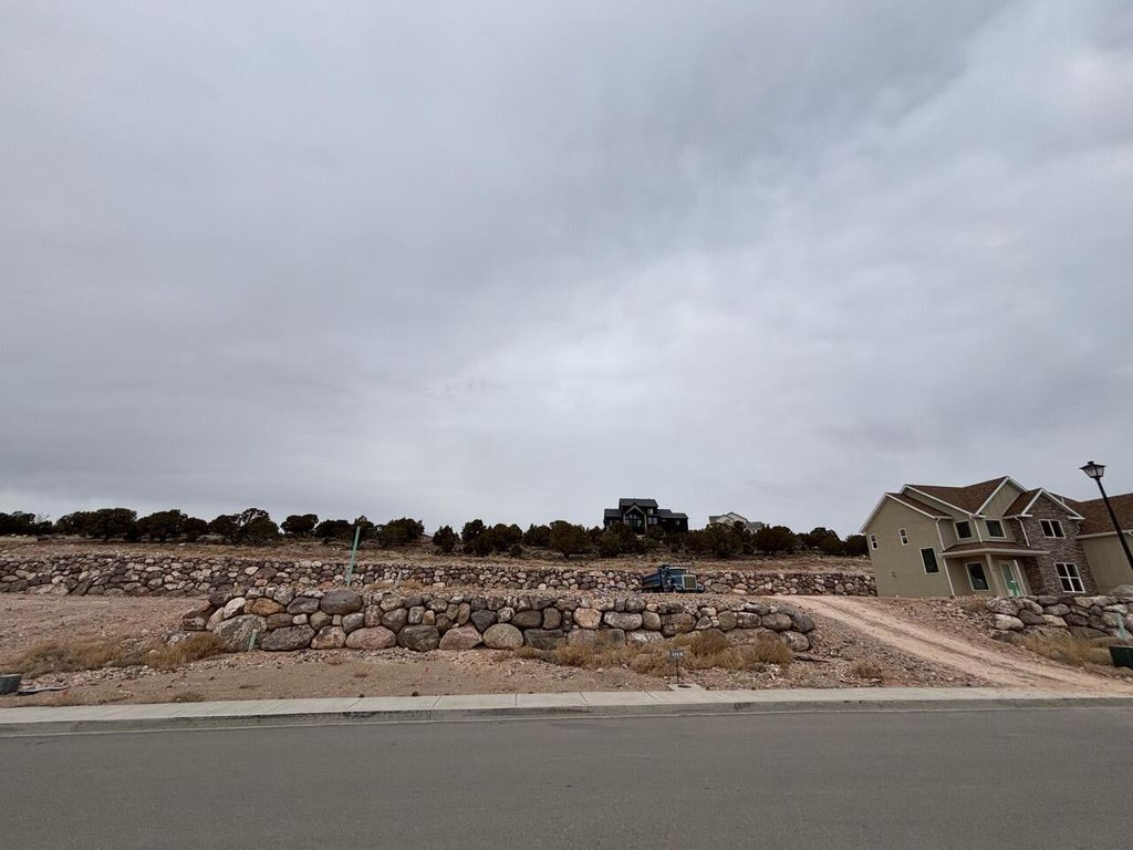 Photo of 2972 W Rock Ridge RD, Cedar City, UT 84720 (MLS # 115185)
