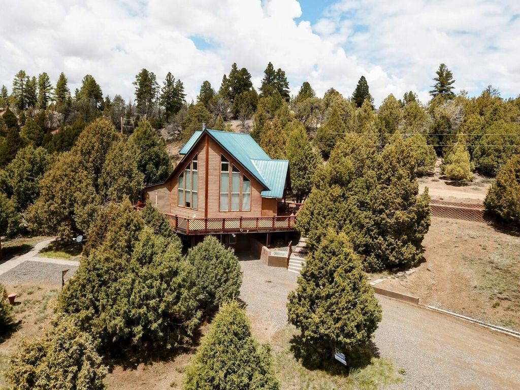 Photo of 30 E Kaibab CIR, Duck Creek Village, UT 84762 (MLS # 112092)