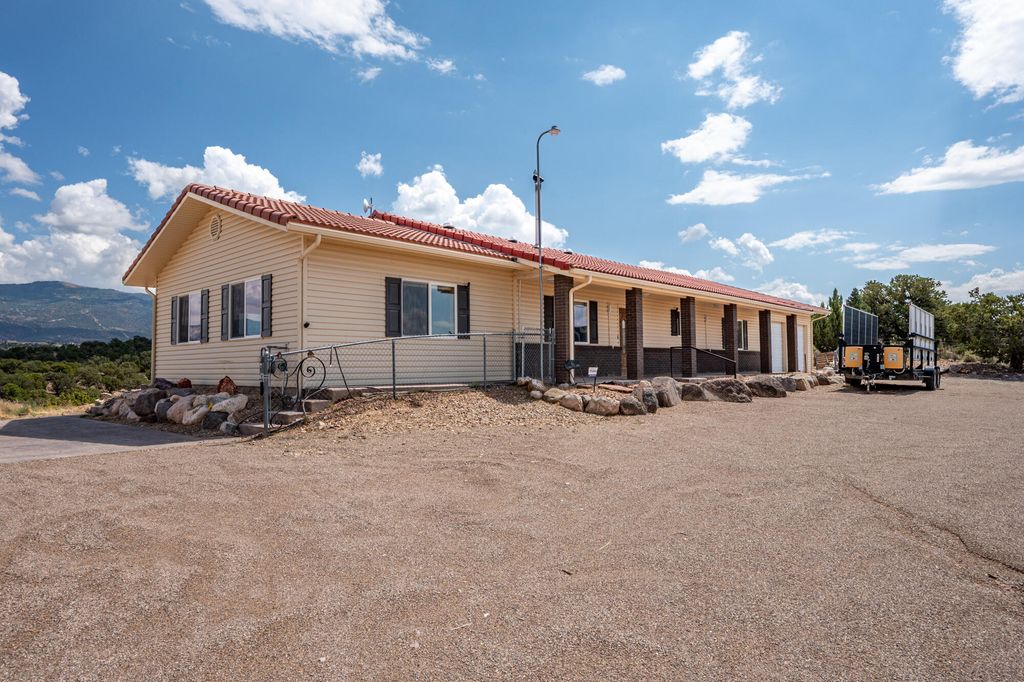 Photo of 170 S Kingsbury DR, Cedar City, UT 84720 (MLS # 112853)