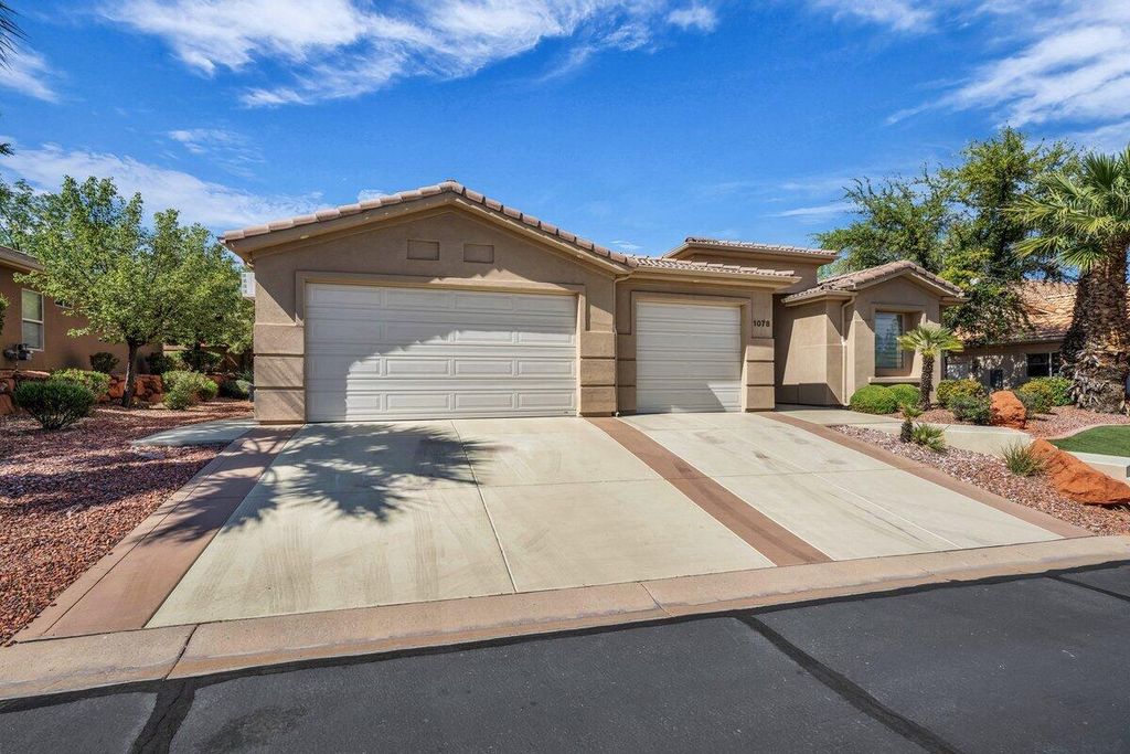 Photo of 1078 W KANARRA CT, Washington, UT 84780 (MLS # 116279)