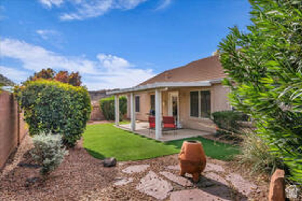 Photo of 145 N MALL DR #57, Saint George, UT 84790 (MLS # 113953)