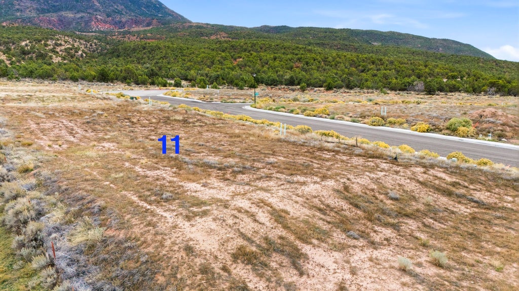 Photo of 15611555 S Melanie Way S #LOT 11, Cedar City, UT 84720 (MLS # 118580)
