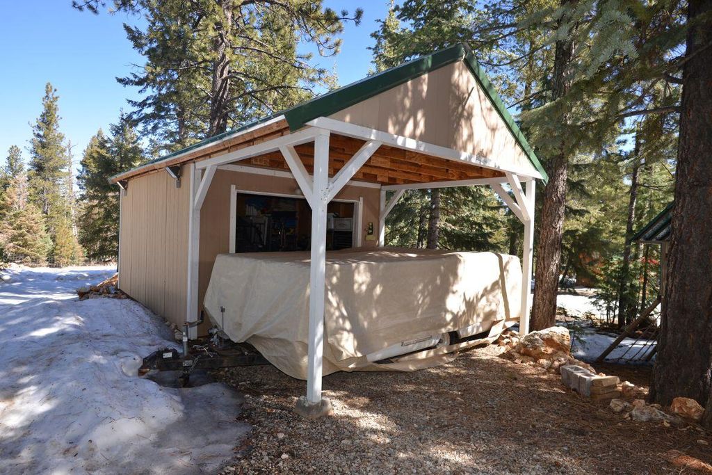 Photo of 1470 S Woodchuck RD Rd, Duck Creek Village, UT 84762 (MLS # 115328)