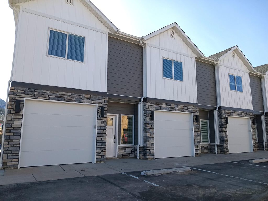 Photo of 357 W Joe Thurston Way #Units 10-18, Cedar City, UT 84720 (MLS # 114633)