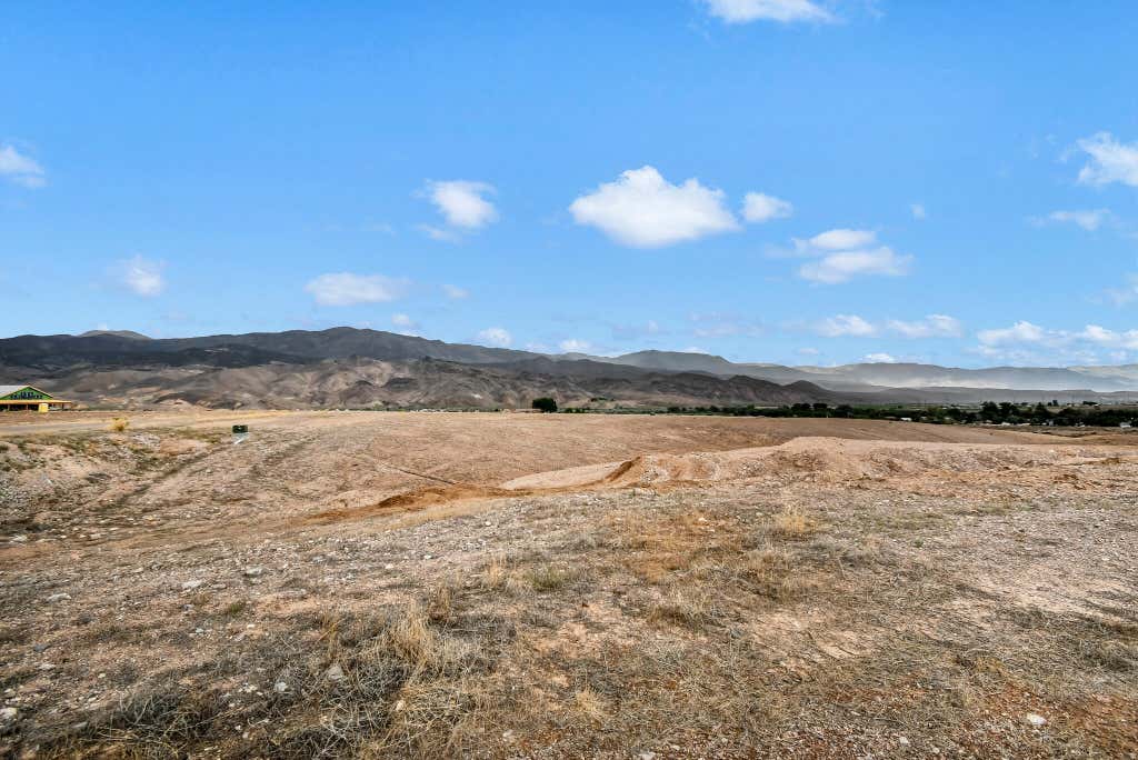 Photo of Parcel #01-0004-0871, Marysvale, UT 84750 (MLS # 117408)