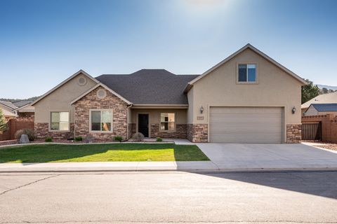 Photo of 307 S 2875 W, Cedar City, UT 84720 (MLS # 115924)