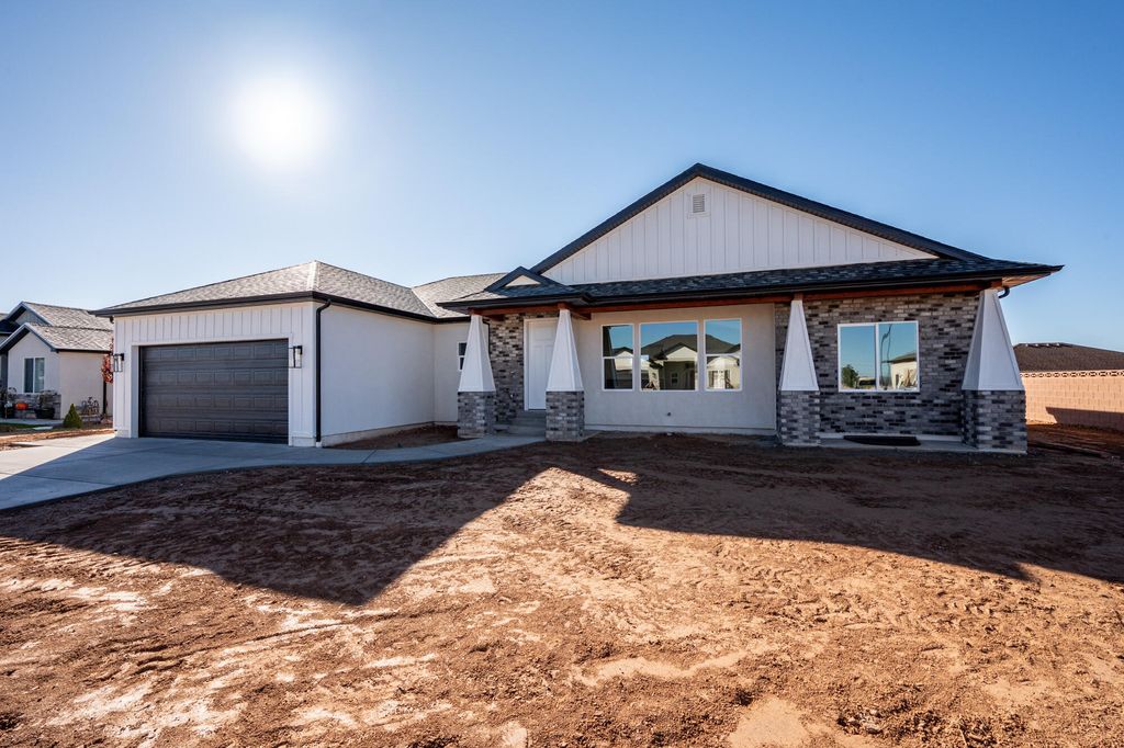 Photo of 4419 W 300 N, Cedar City, UT 84720 (MLS # 113661)