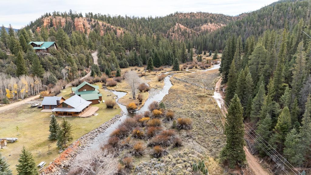 Photo of 1149 E Spring Hollow RD, Mammoth Creek, UT 84735 (MLS # 113659)