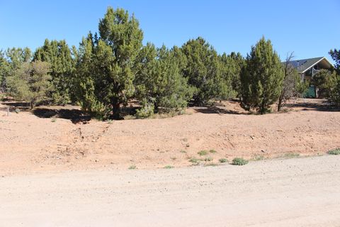 Photo of 17768 W Harmony LN, Cedar City, UT 84720 (MLS # 115907)