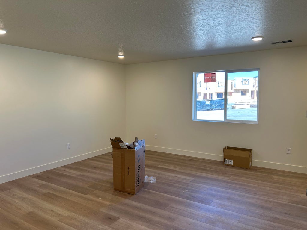Photo of 920 S 25 E #22B, Cedar City, UT 84720 (MLS # 118339)