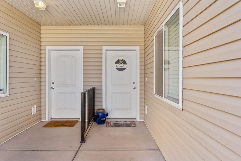 Photo of 198 E 3025 N, Cedar City, UT 84721 (MLS # 115392)