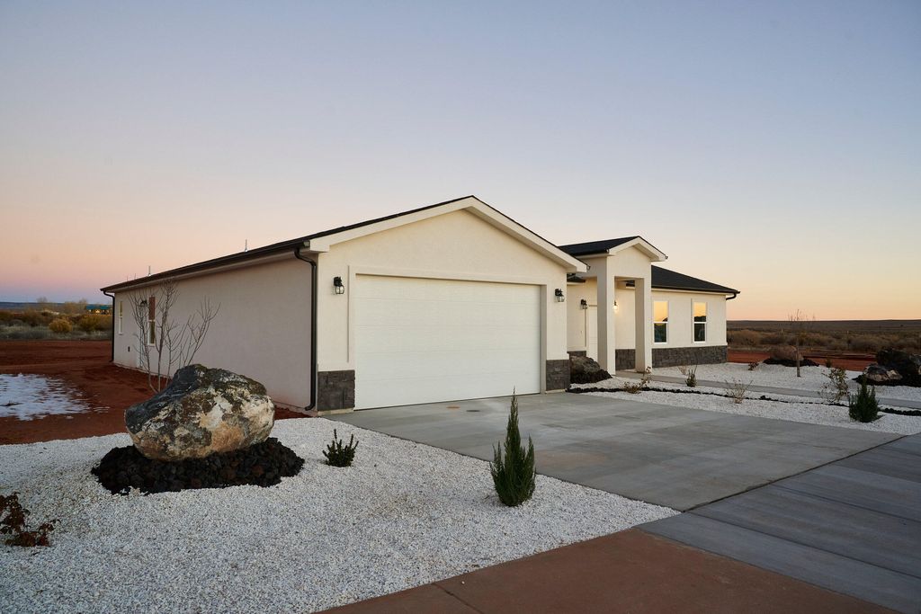 Photo of 2473 N King ST, Cedar City, UT 84721 (MLS # 114632)